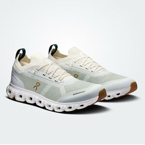 On Cloud, Versa 6, Size 8